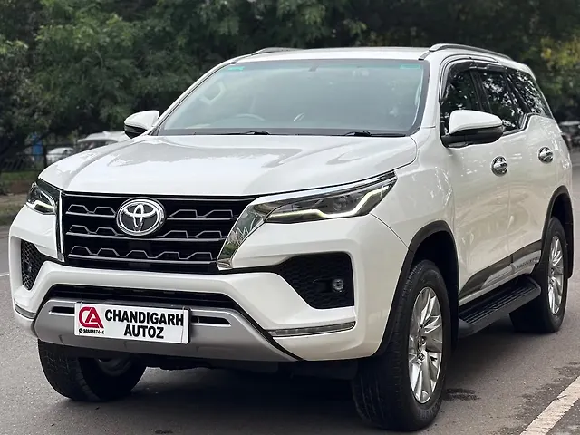 Used Toyota Fortuner 4X4 AT 2.8 Diesel in Chandigarh
