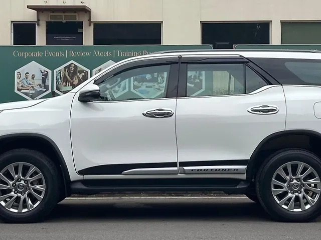 Used Toyota Fortuner 4X4 AT 2.8 Diesel in Chandigarh