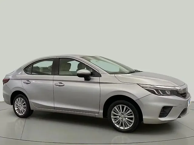 Used 2022 Honda City in Delhi