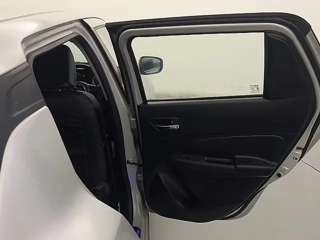 Used Maruti Suzuki Swift [2021-2024] VXi [2021-2023] in Delhi
