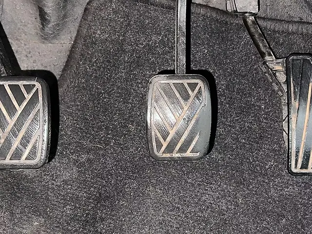 Used Maruti Suzuki Swift [2021-2024] VXi [2021-2023] in Delhi