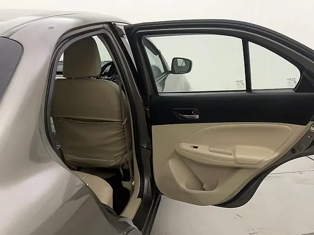 Used Maruti Suzuki Dzire [2017-2020] VXi AMT in Hyderabad