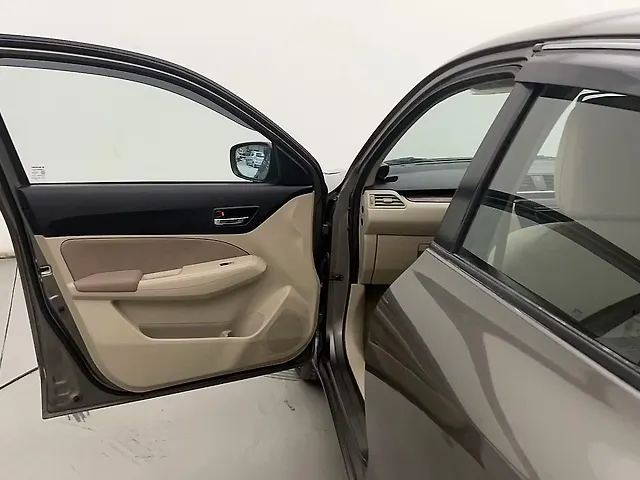 Used Maruti Suzuki Dzire [2017-2020] VXi AMT in Hyderabad