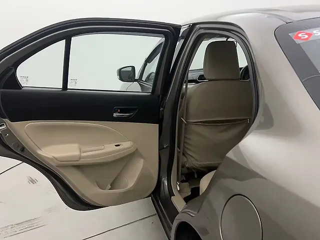 Used Maruti Suzuki Dzire [2017-2020] VXi AMT in Hyderabad