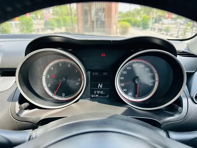 Used Maruti Suzuki Swift [2018-2021] ZXi AMT [2018-2019] in Surat