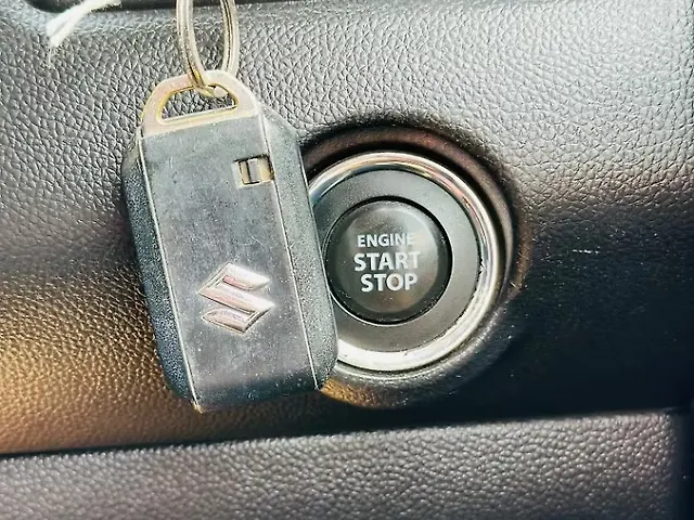 Used Maruti Suzuki Swift [2018-2021] ZXi AMT [2018-2019] in Surat