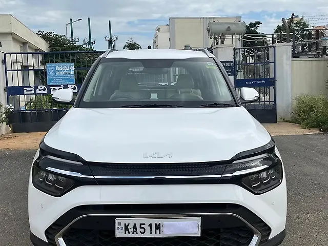 Used 2022 Kia Carens in Bangalore