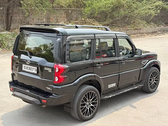 Used Mahindra Scorpio 2021 S5 2WD 7 STR in Delhi