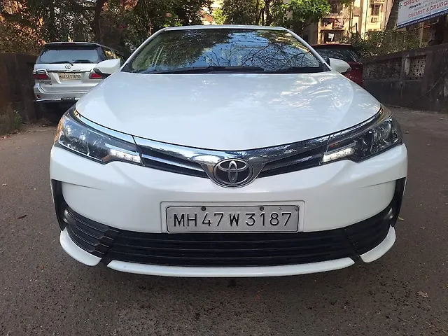 Used 2017 Toyota Corolla Altis in Mumbai