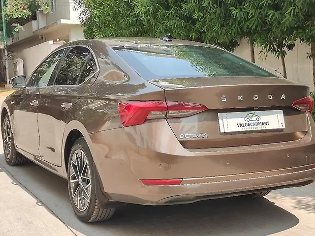 Used Skoda Octavia L&K 2.0 in Hyderabad