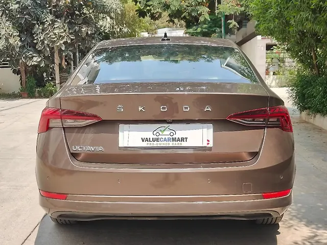 Used Skoda Octavia L&K 2.0 in Hyderabad