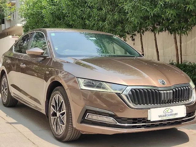 Used Skoda Octavia L&K 2.0 in Hyderabad