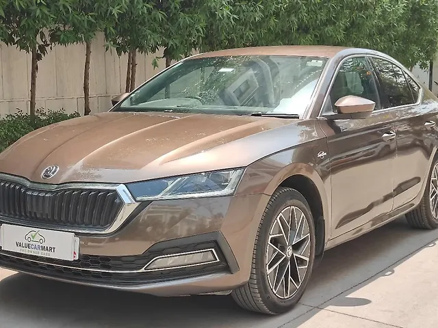 Used Skoda Octavia L&K 2.0 in Hyderabad