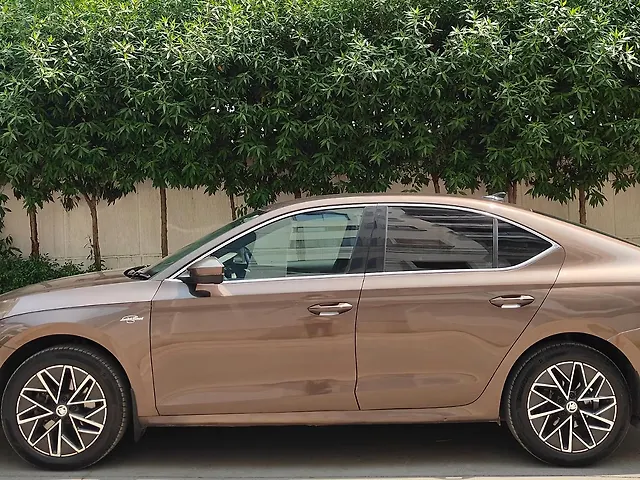 Used Skoda Octavia L&K 2.0 in Hyderabad
