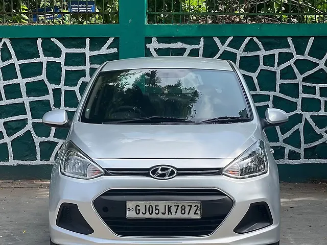 Used 2015 Hyundai Xcent in Surat