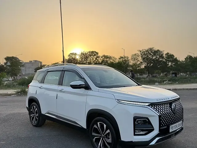 Used MG Hector Sharp Pro 1.5 Turbo Petrol  CVT [2023] in Ludhiana