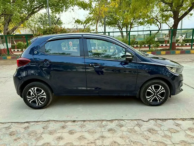 Used Tata Tiago XT CNG [2022-2023] in Delhi