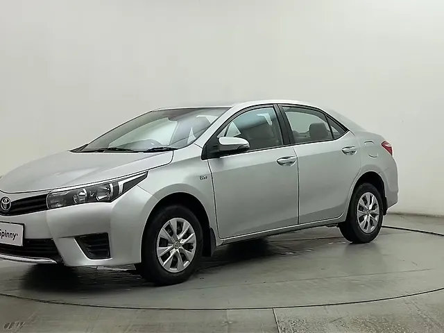 Used 2015 Toyota Corolla Altis in Mumbai