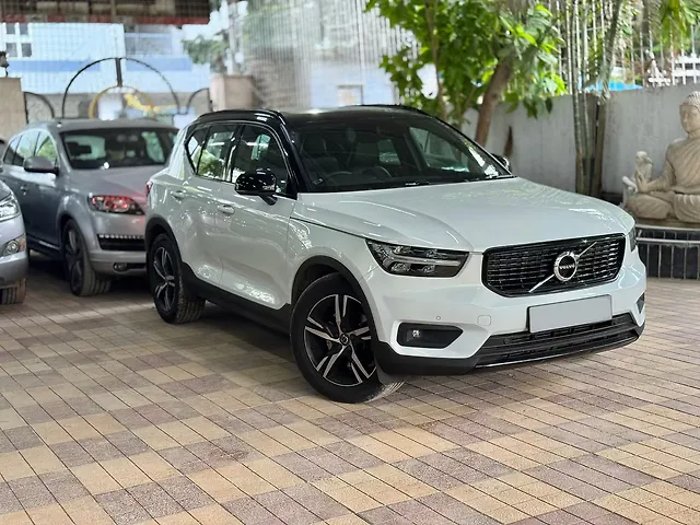 Used Volvo XC40 [2018-2022] T4 R-Design in Hyderabad
