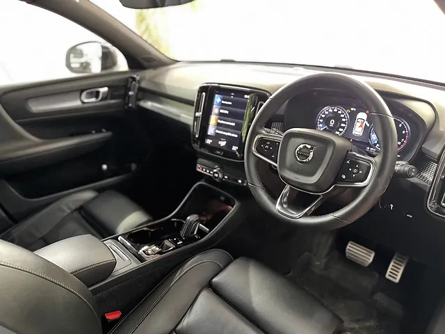 Used Volvo XC40 [2018-2022] T4 R-Design in Hyderabad