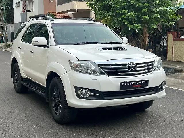 Used 2014 Toyota Fortuner in Bangalore