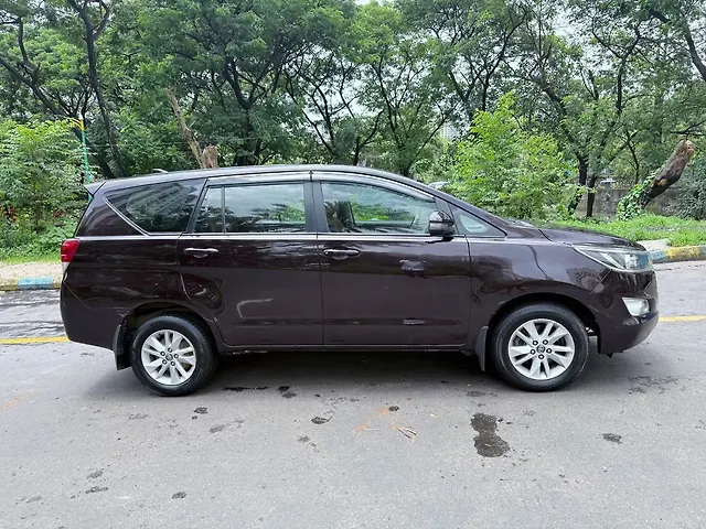 Used Toyota Innova Crysta [2016-2020] 2.4 GX 8 STR [2016-2020] in Thane