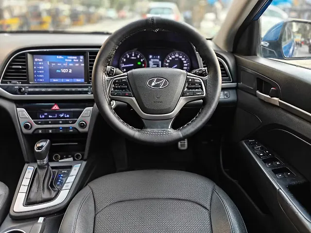 Used Hyundai Elantra SX (O) 2.0 AT in Mumbai
