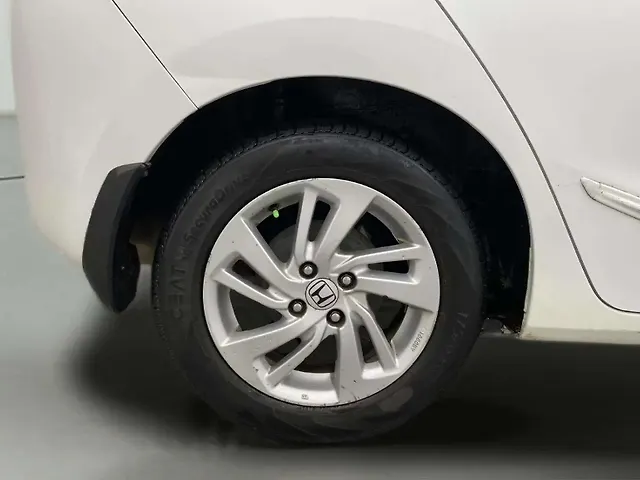 Used Honda Jazz [2015-2018] V Petrol in Pune