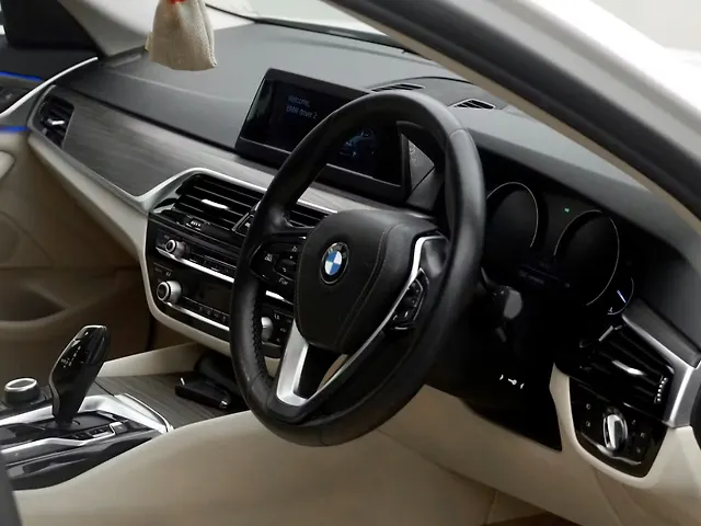 Used BMW 5 Series [2013-2017] 520d Modern Line in Delhi