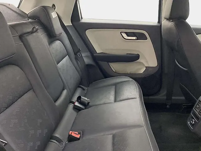 Used Tata Altroz [2020] XZ Plus i-Turbo Petrol Dark Edition [2021-2023] in Hyderabad