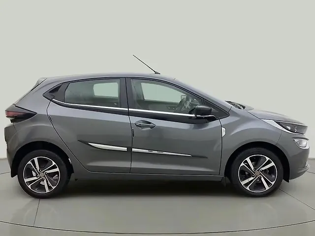 Used Tata Altroz [2020] XZ Plus i-Turbo Petrol Dark Edition [2021-2023] in Hyderabad