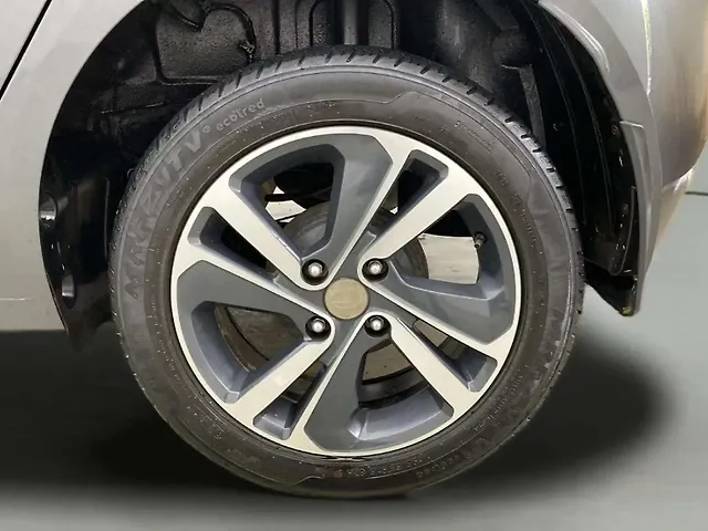 Used Tata Altroz [2020] XZ Plus i-Turbo Petrol Dark Edition [2021-2023] in Hyderabad