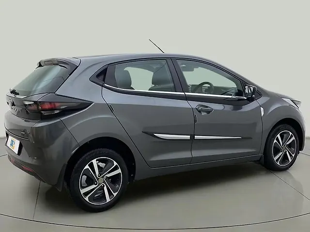 Used Tata Altroz [2020] XZ Plus i-Turbo Petrol Dark Edition [2021-2023] in Hyderabad