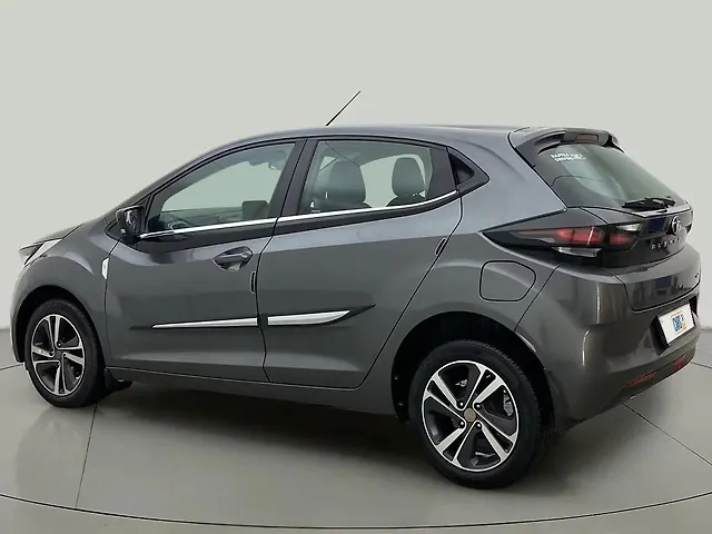 Used Tata Altroz [2020] XZ Plus i-Turbo Petrol Dark Edition [2021-2023] in Hyderabad