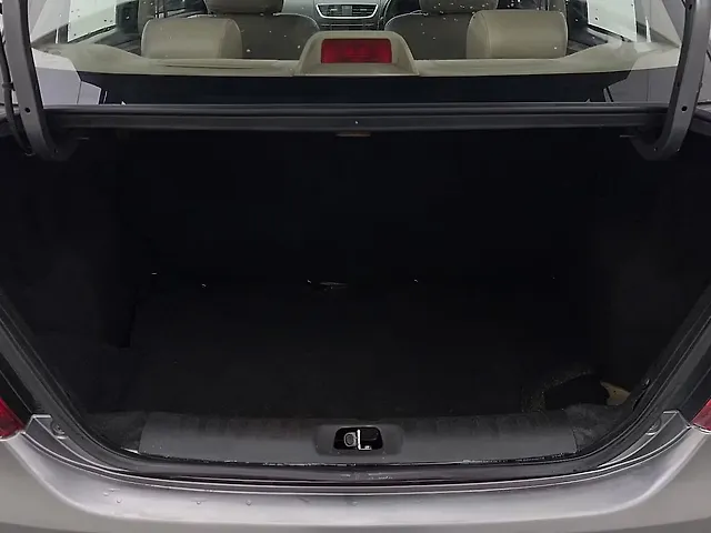 Used Maruti Suzuki Swift DZire [2011-2015] VXI in Delhi