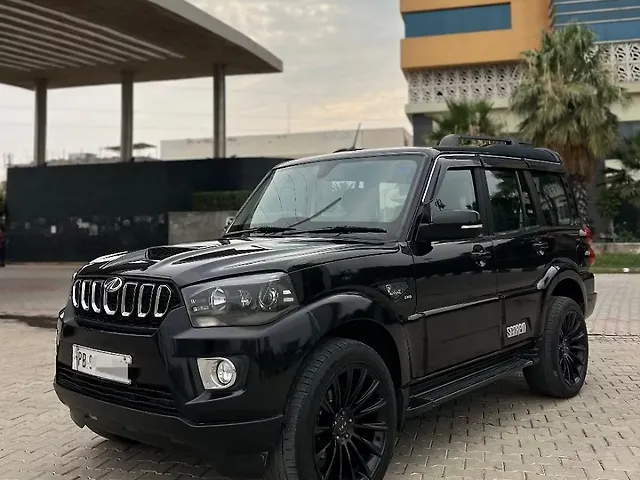 Used Mahindra Scorpio S11 MT 7S in Chandigarh