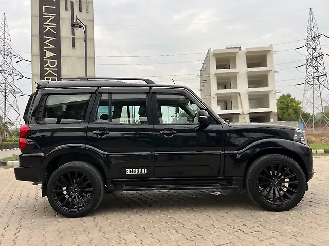 Used Mahindra Scorpio S11 MT 7S in Chandigarh