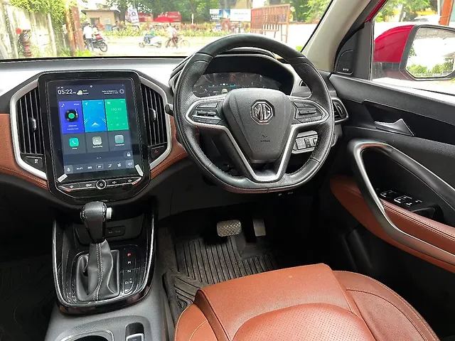 Used MG Hector Plus [2020-2023] Sharp 1.5 DCT Petrol in Mumbai