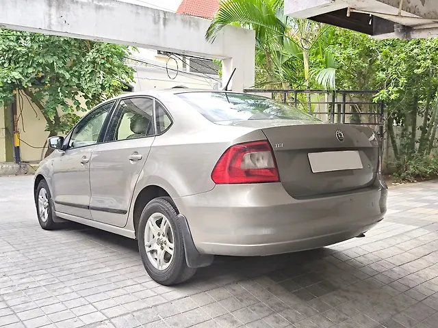 Used Skoda Rapid [2011-2014] Ambition 1.6 TDI CR MT Plus in Hyderabad
