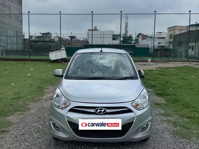 Used 2013 Hyundai i10 in Dehradun