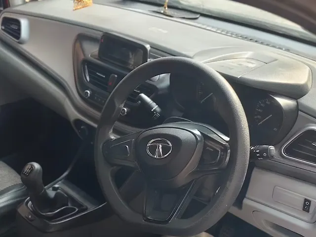 Used Tata Altroz [2020] XM Petrol [2021-2022] in Hyderabad