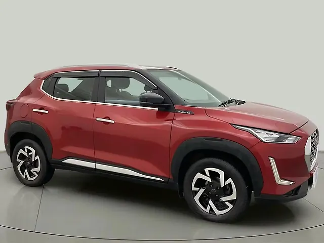 Used 2022 Nissan Magnite in Pune