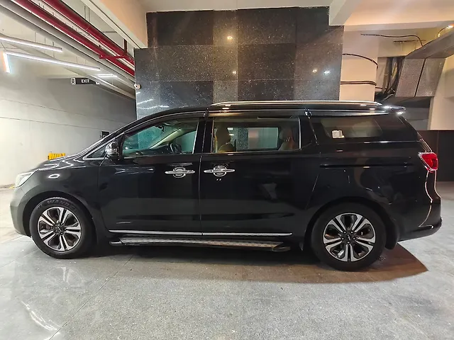 Used Kia Carnival [2020-2023] Limousine 7 STR in Ahmedabad