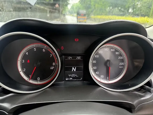 Used Maruti Suzuki Swift [2018-2021] VXi AMT [2018-2019] in Mumbai