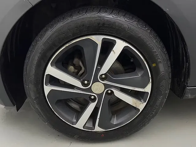 Used Tata Altroz [2020] [2020-2025] XZ Petrol [2020-2023] in Ghaziabad