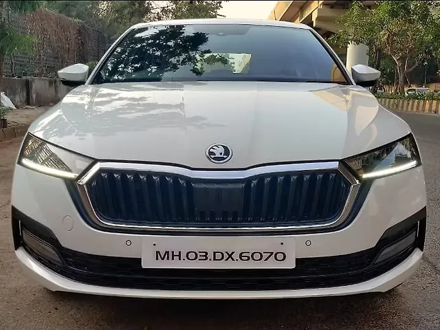 Used 2022 Skoda Octavia in Mumbai
