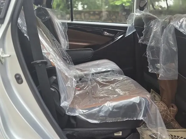 Used Toyota Innova Crysta [2016-2020] 2.7 GX AT 7 STR [2016-2020] in Delhi