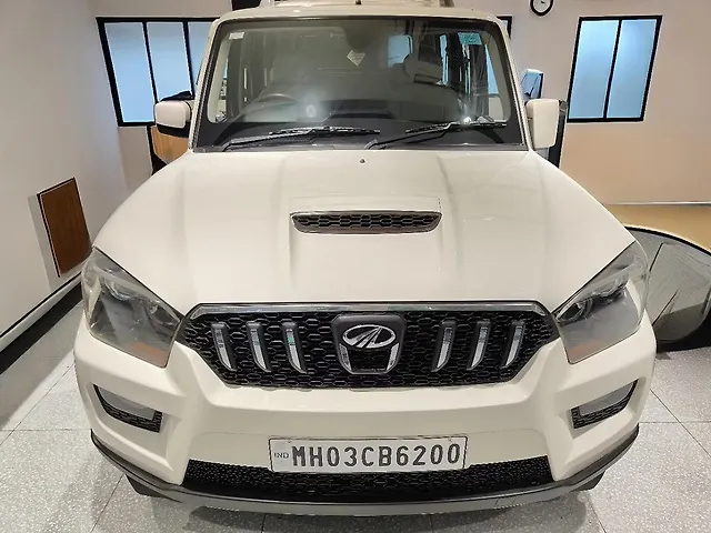 Used 2016 Mahindra Scorpio in Mumbai