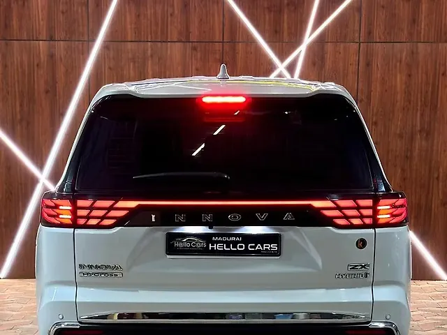 Used Toyota Innova Hycross ZX (O) Hybrid 7 STR in Madurai