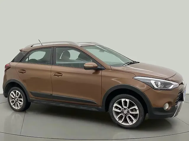 Used 2017 Hyundai i20 Active in Pune
